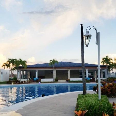Harmony 2 Santiago Villa ซานติอาโก เด ลอสกาบาเญโรส ภายนอก รูปภาพ