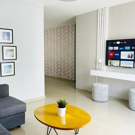 Harmony 2 Santiago Villa ซานติอาโก เด ลอสกาบาเญโรส ภายนอก รูปภาพ