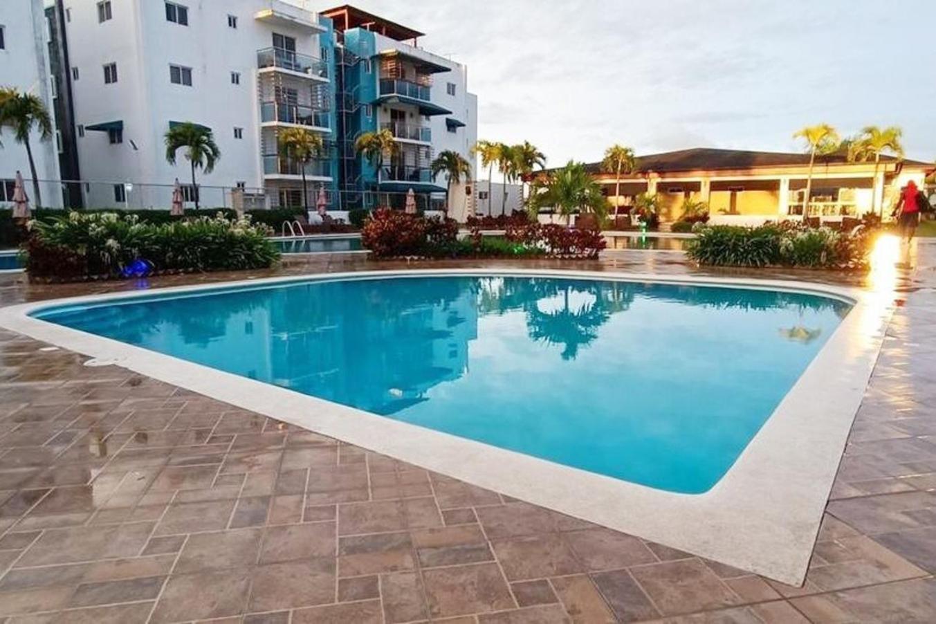 Harmony 2 Santiago Villa ซานติอาโก เด ลอสกาบาเญโรส ภายนอก รูปภาพ
